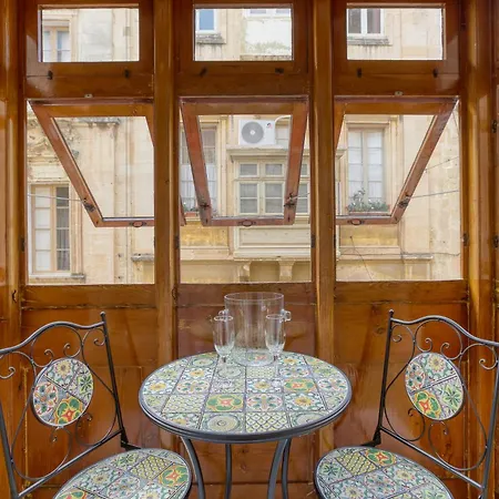 Stylish Apartment Valletta
