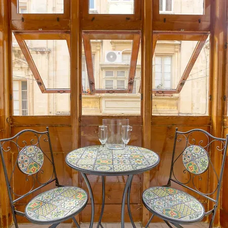 Stylish Apartment Valletta